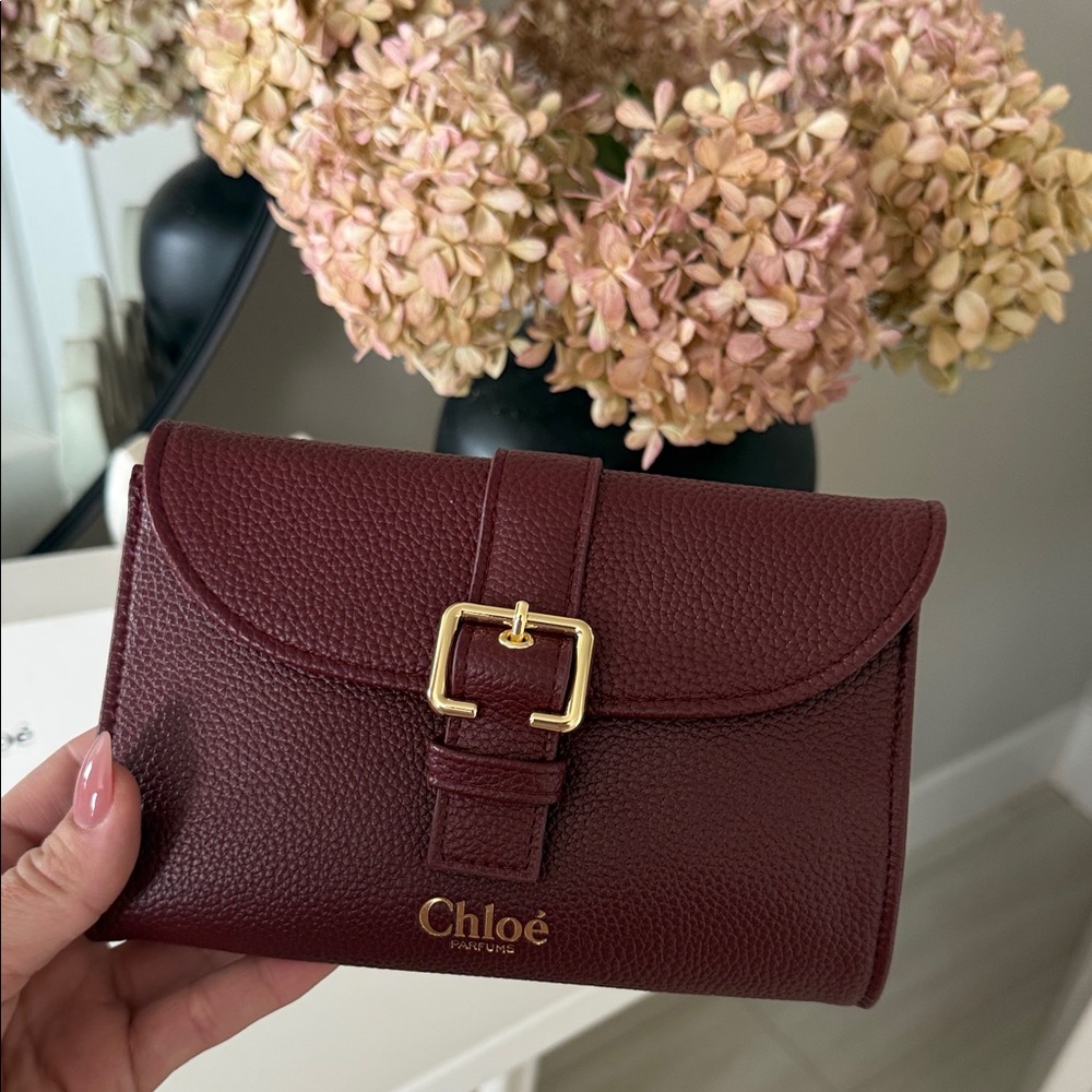 Chloé Parfums Pebbled Burgundy Small clutch with Gold Buckle - Picture 8 of 8